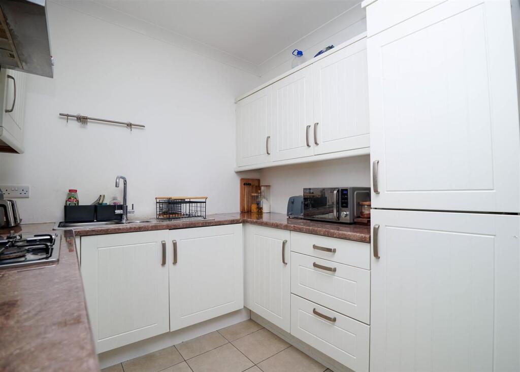 Additional image 8 of Highfield Road, Hall Green, B28