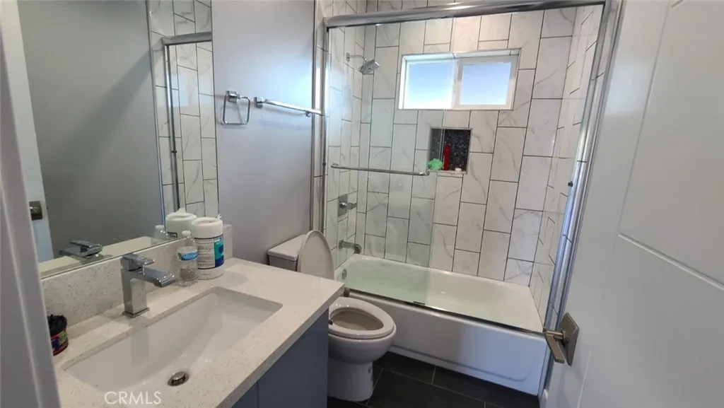 Additional image 31 of 142 W 84th St, Los Angeles, CA 90003