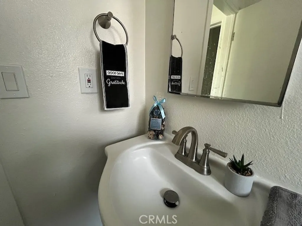 Additional image 18 of 37067 Bankside Drive Unit B, Cathedral City, CA 92234