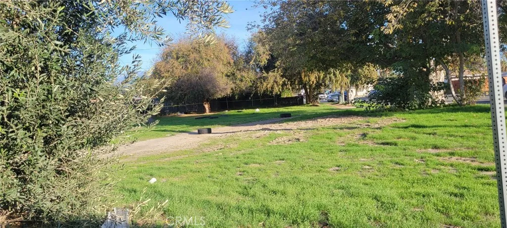 Additional image 4 of 25244 N Buena Vista St, Hemet, CA 92543