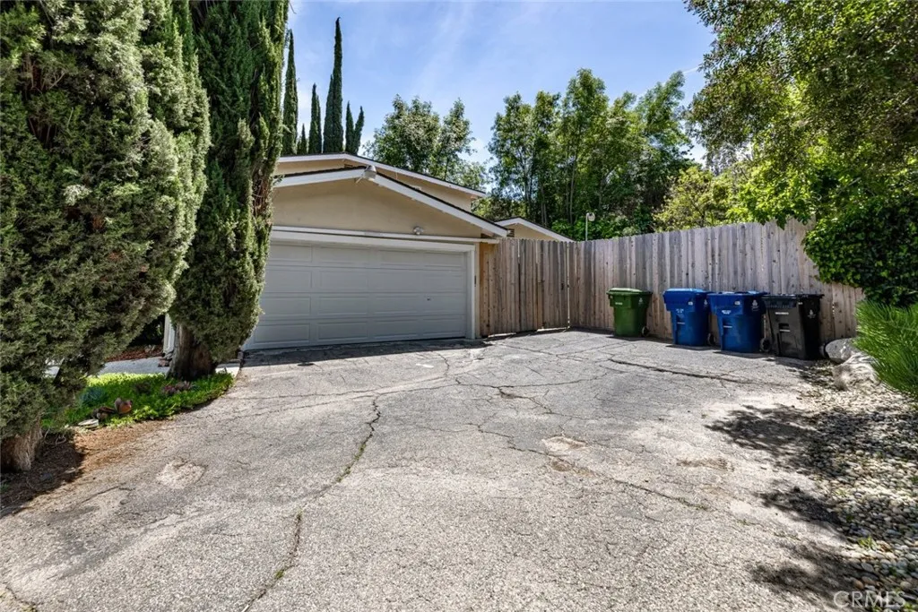 Additional image 18 of 24526 Calvert Street, Woodland Hills, CA 91367