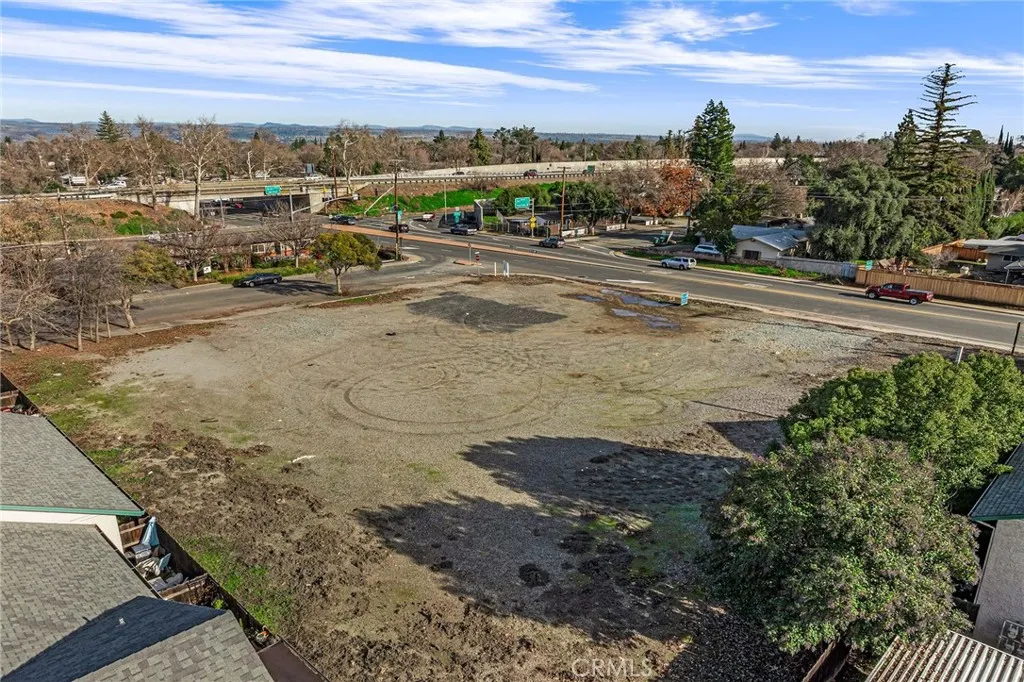 Additional image 5 of 996 E 1st Ave, Chico, CA 95926