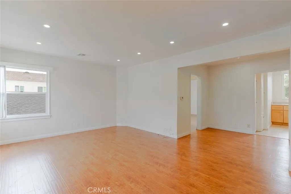 Additional image 5 of 336 W Lexington Drive Unit A, Glendale, CA 91203