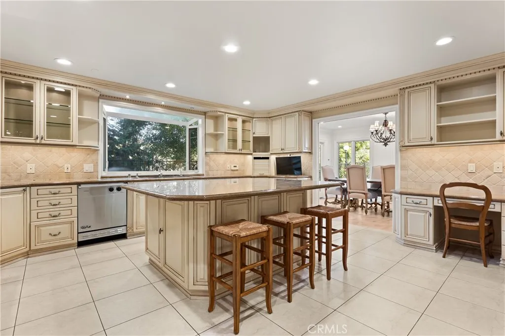 Additional image 15 of 8152 Tianna Road, Los Angeles, CA 90046