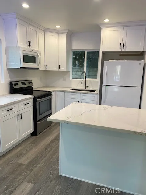 Additional image 13 of 1012 4th Street, San Fernando, CA 91340