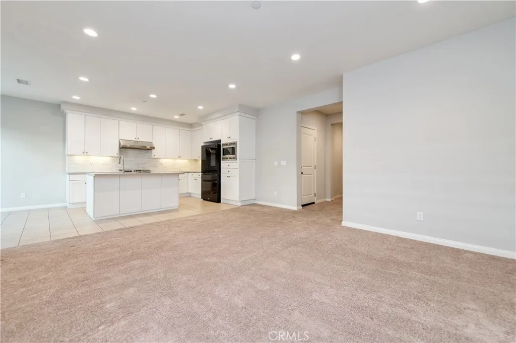 Additional image 30 of 143 Augustine, Irvine, CA 92618