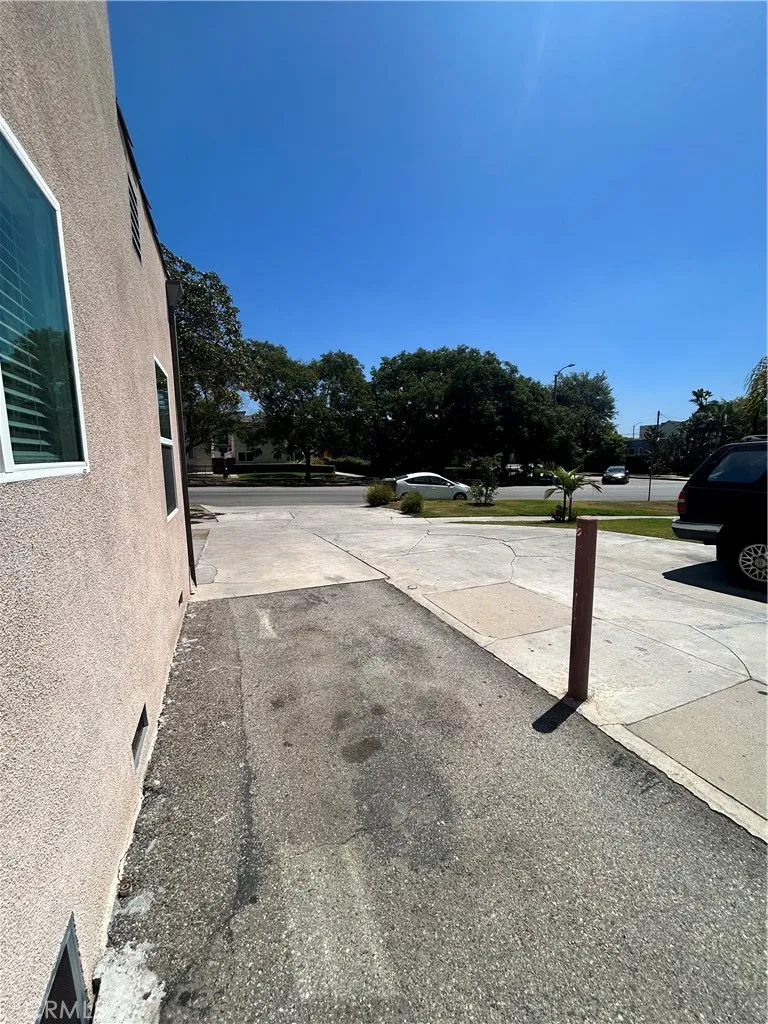 Additional image 40 of 1713 S Redondo Boulevard, Los Angeles, CA 90019