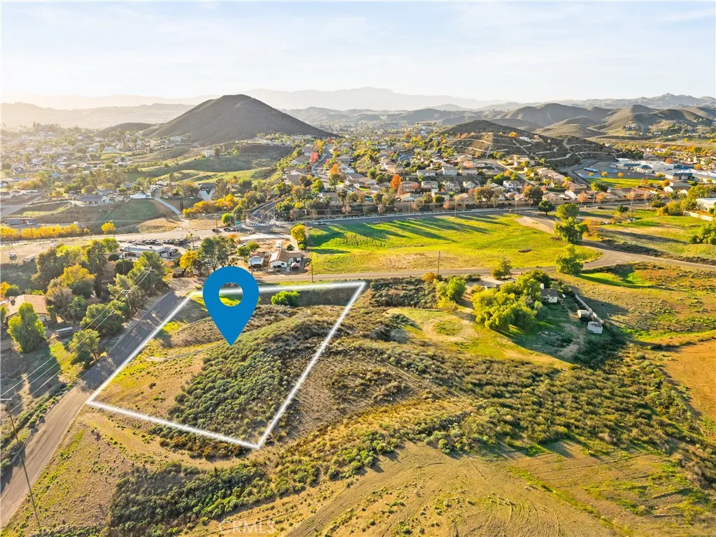 Additional image 36 of 23930 Beverly Dr, Menifee, CA 92587