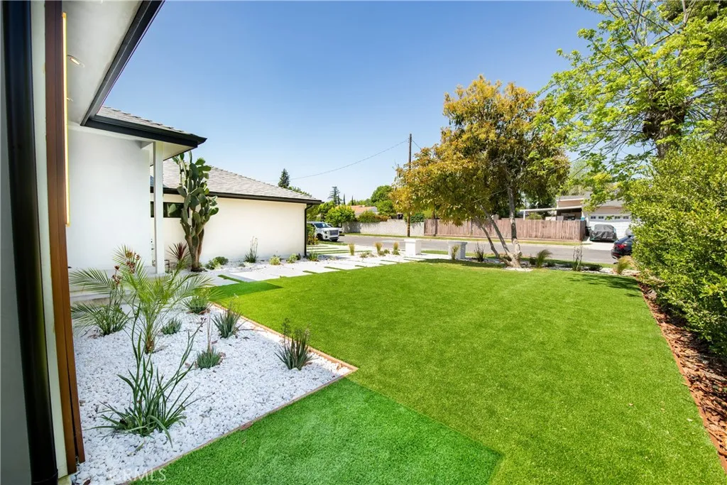 Additional image 63 of 7760 Independence, Canoga Park, CA 91304
