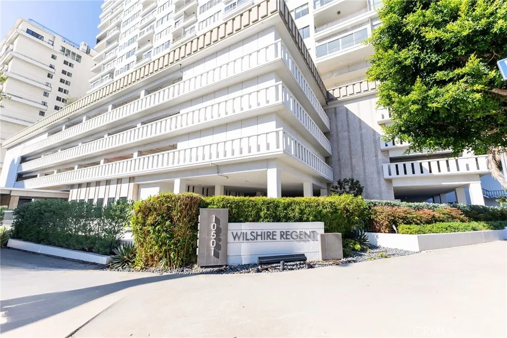 Additional image 2 of 10501 Wilshire Blvd, Los Angeles, CA 90024