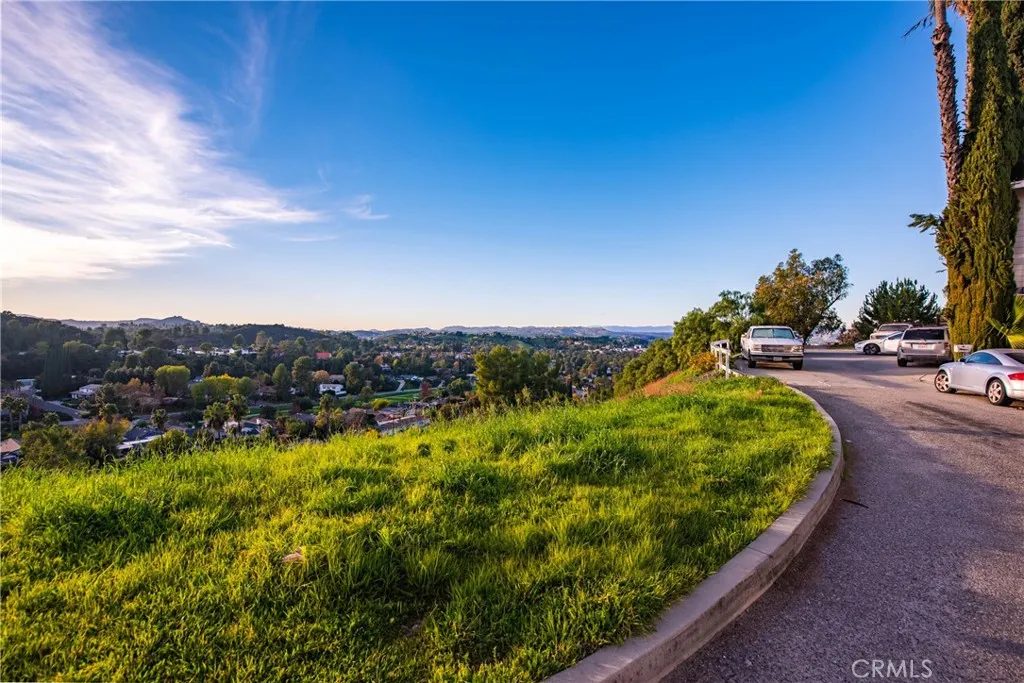 Additional image 35 of 34 Torreon Drive, Woodland Hills, CA 91364