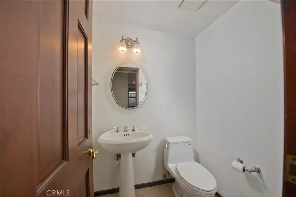 Additional image 10 of 5711 Owensmouth Unit 127, Woodland Hills, CA 91367