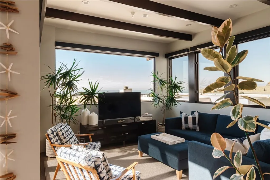 Additional image 7 of 105 Bayview Drive, Manhattan Beach, CA 90266