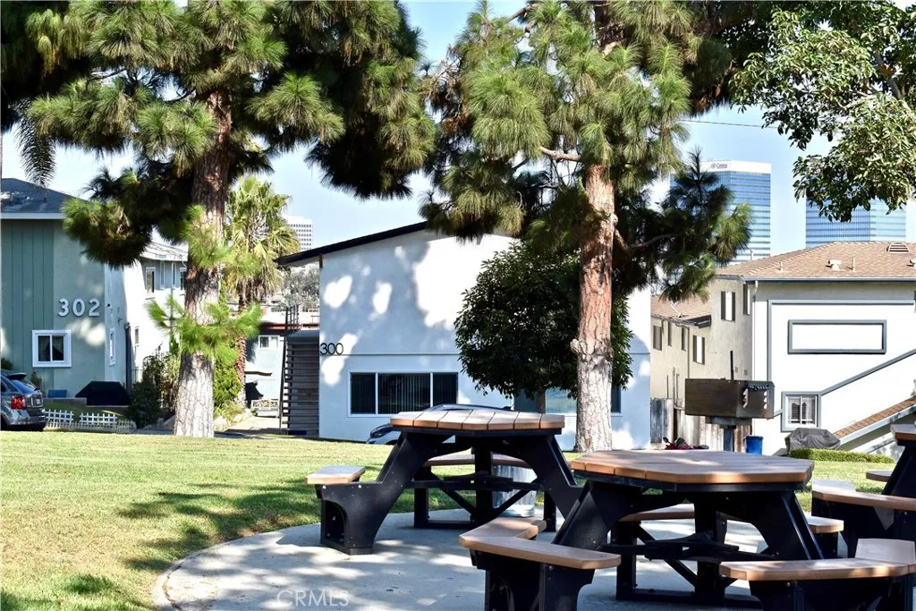 Additional image 37 of 300 Maryland Street Unit 1, El Segundo, CA 90245