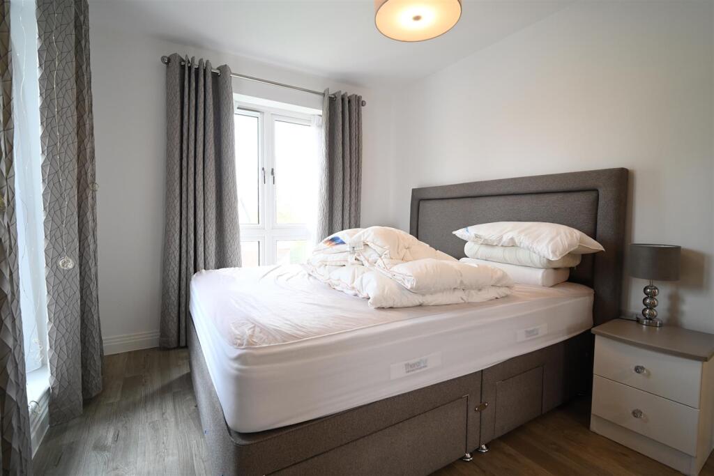 Additional image 9 of New House Farm Drive, Northfield, Birmingham