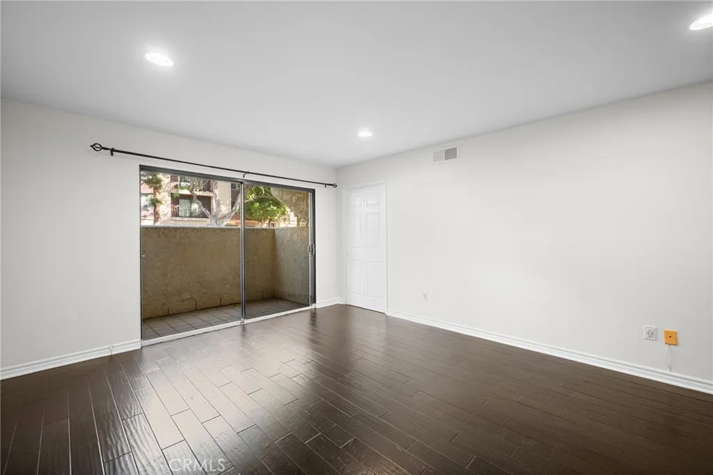 Additional image 57 of 323 N Jackson St Unit 119, Glendale, CA 91206