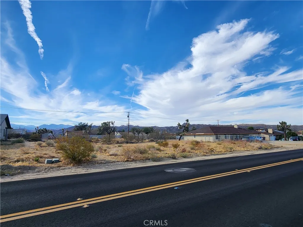 Additional image 10 of 7022 Avalon Avenue, Yucca Valley, CA 92284