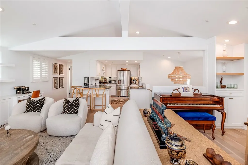 Additional image 3 of 433 Marine Unit B, Manhattan Beach, CA 90266