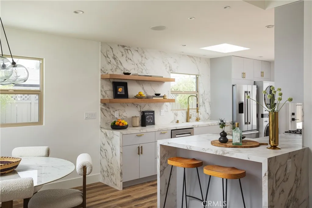 Additional image 46 of 212 E 19th Street, Costa Mesa, CA 92627