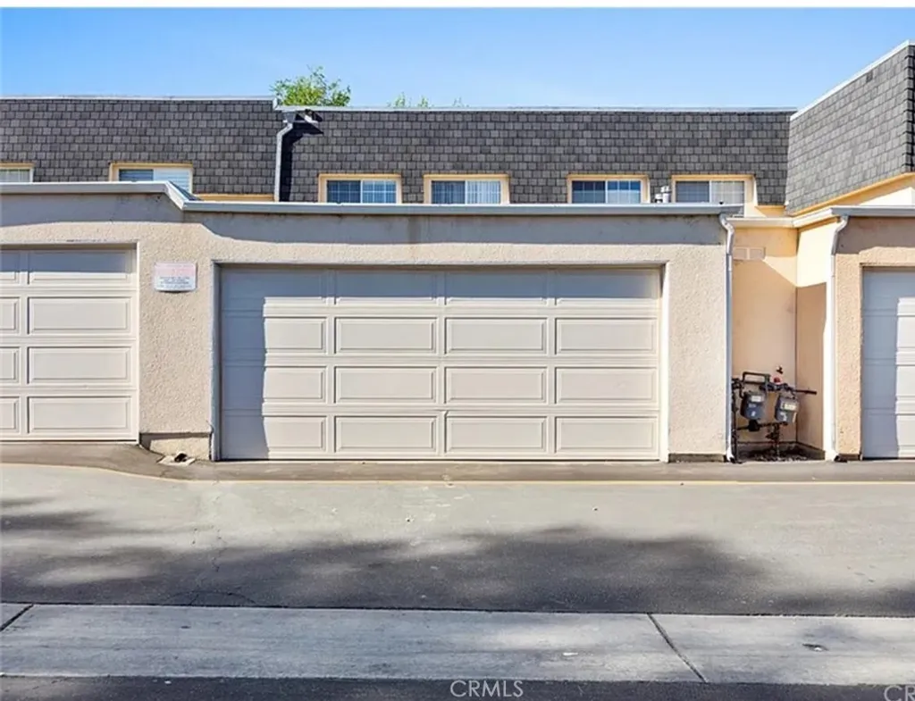 Additional image 21 of 19110 Kittridge Street Unit 5, Reseda, CA 91335