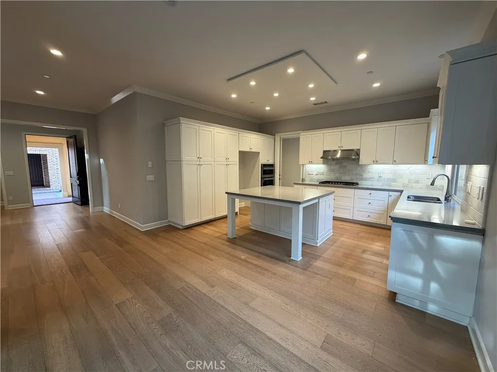 Additional image 7 of 58 Tollson, Irvine, CA 92620