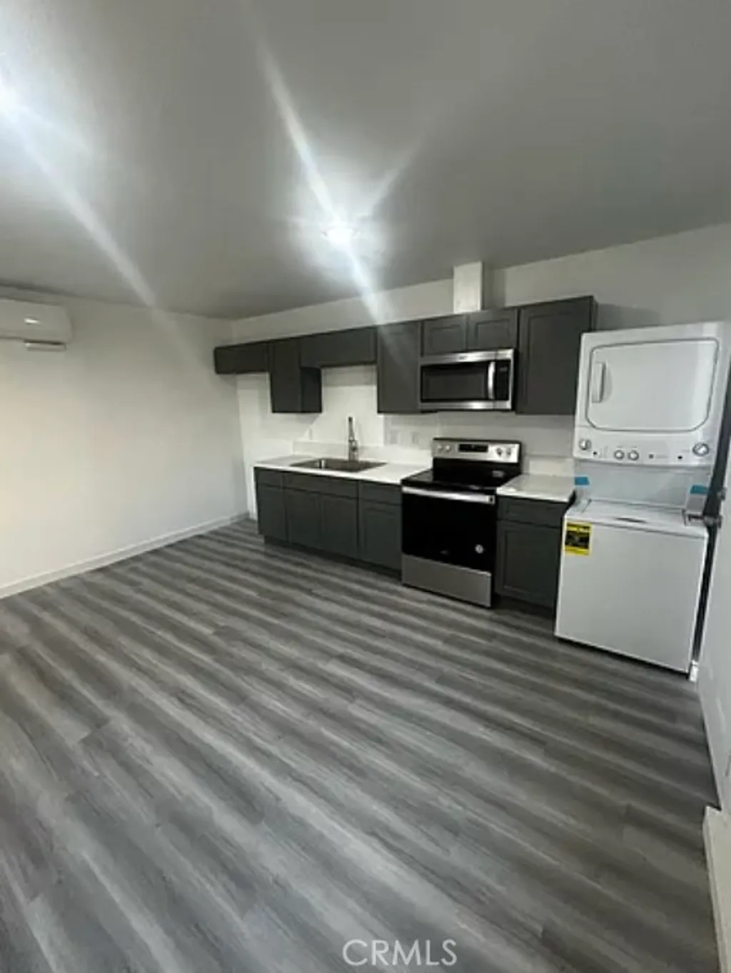 Additional image 2 of 648 E Cerritos St Unit 2, Rialto, CA 92376