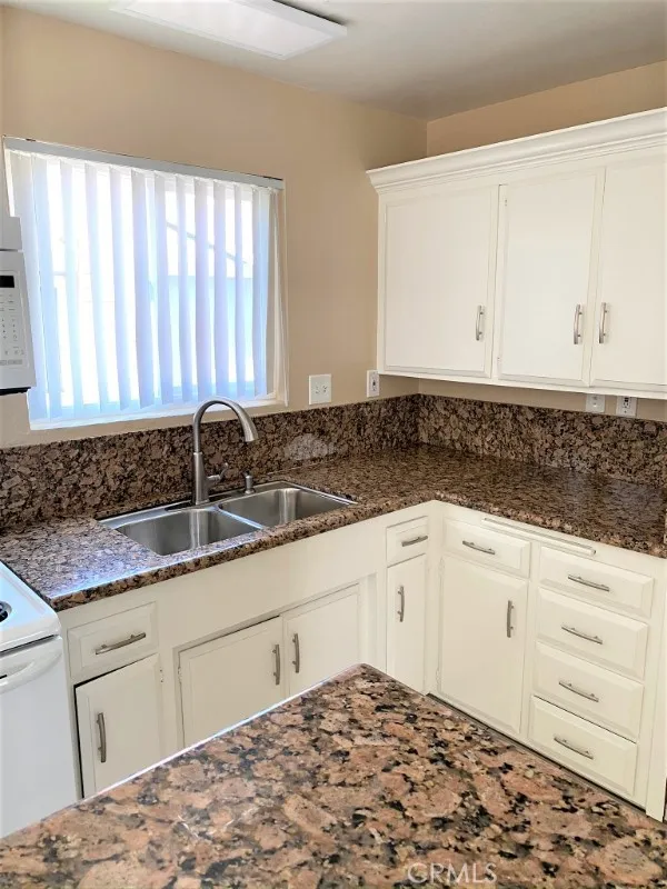 Additional image 27 of 931 W 19th Street Unit 30, Costa Mesa, CA 92627