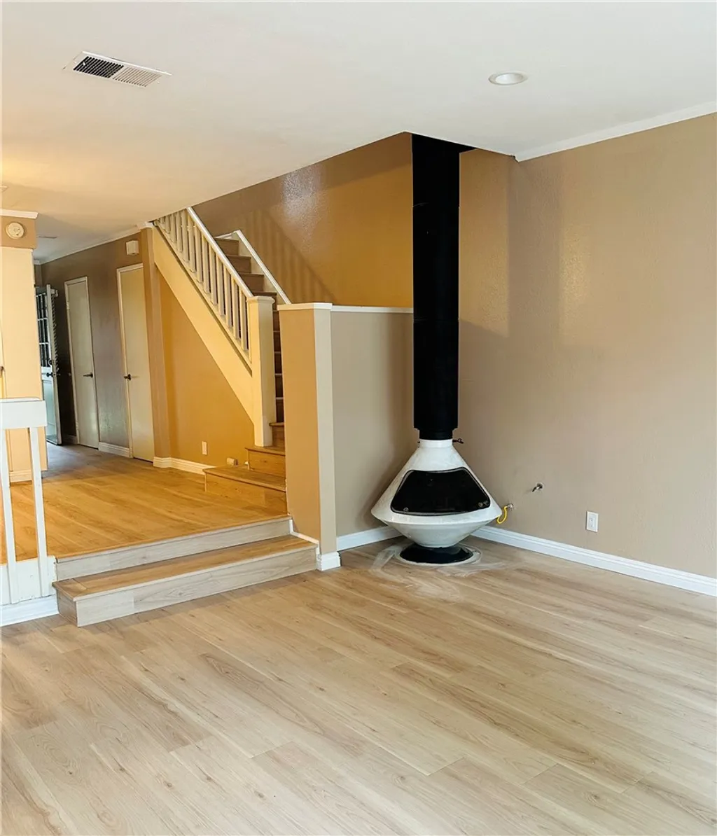 Additional image 15 of 2220 E Chapman Avenue Unit 34, Fullerton, CA 92831