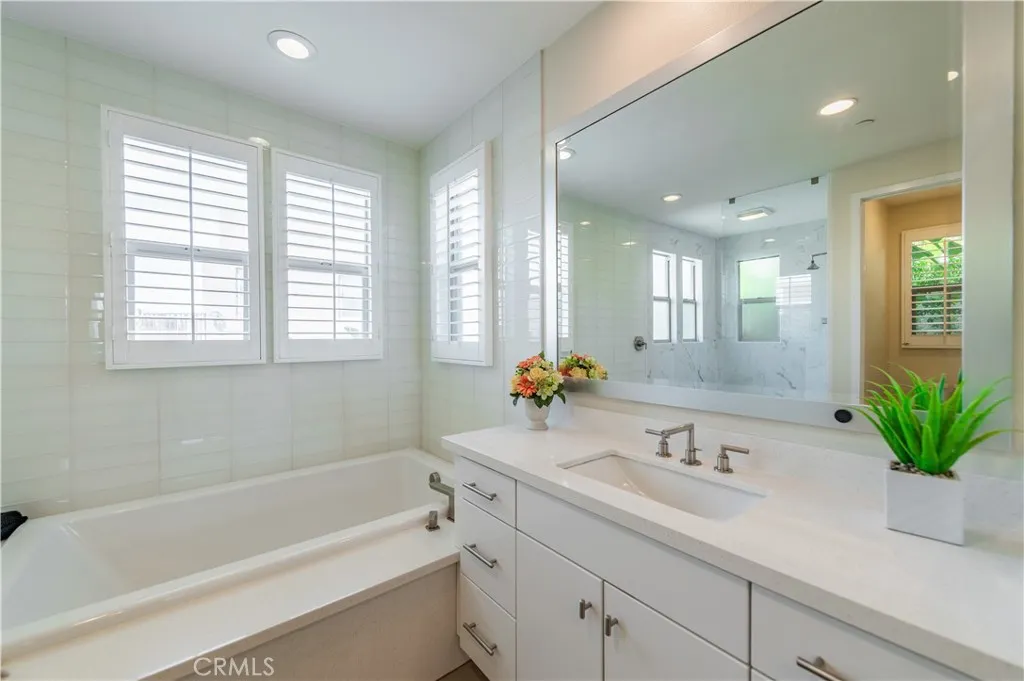 Additional image 86 of 103 Newall, Irvine, CA 92618