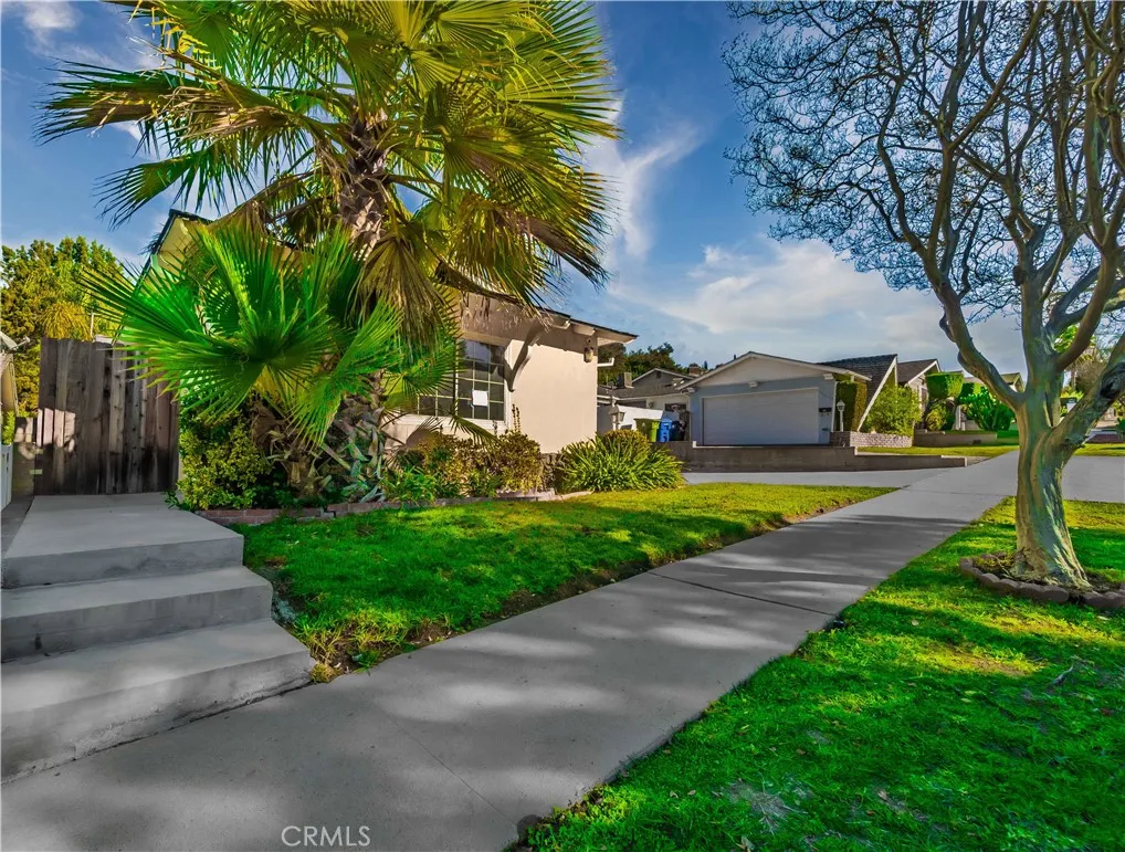 Additional image 52 of 21711 Mulholland, Woodland Hills, CA 91364