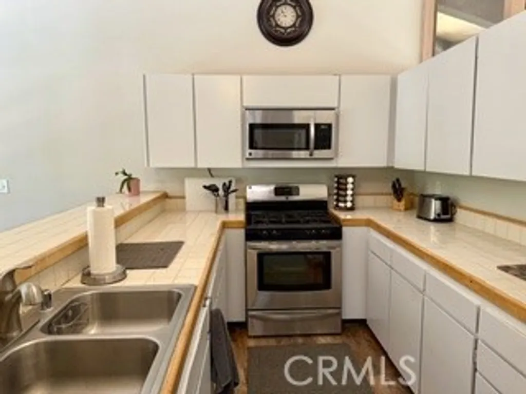 Additional image 14 of 872 Sierra Vista Dr, Twin Peaks, CA 92391