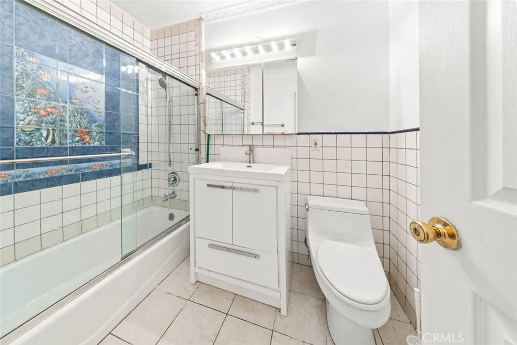 Additional image 75 of 19148 Saticoy Street, Reseda, CA 91335