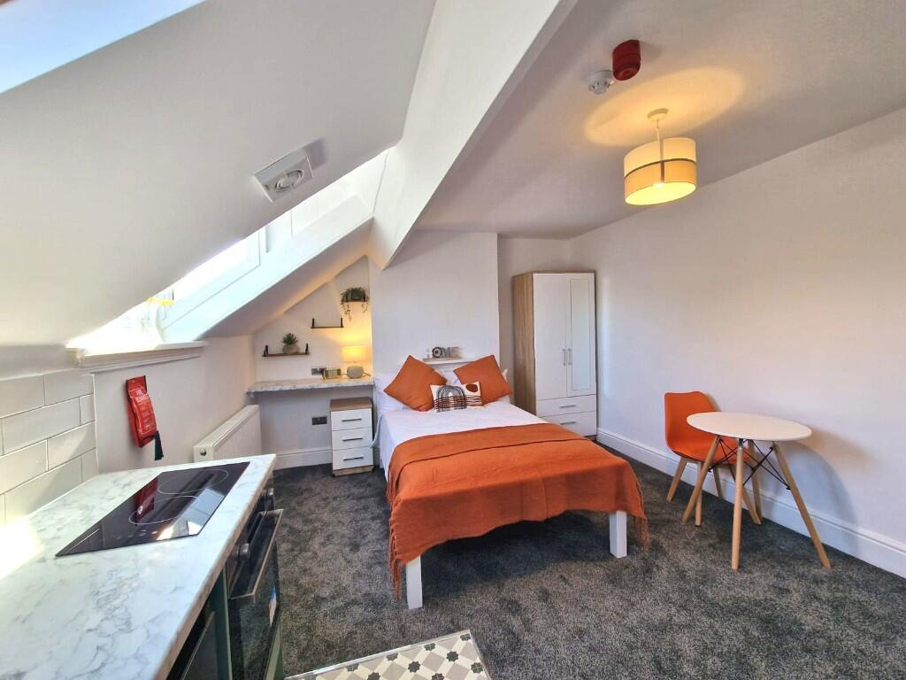 Additional image 4 of Gillott Road, Birmingham, B16