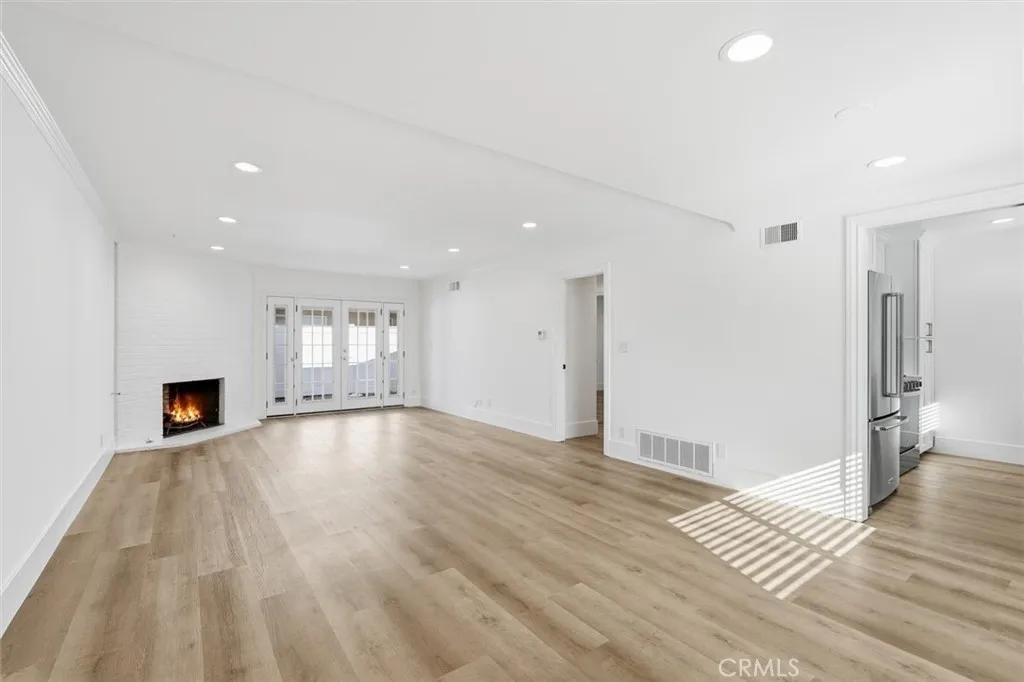 Additional image 3 of 1741 Tustin Ave Unit 15D, Costa Mesa, CA 92627