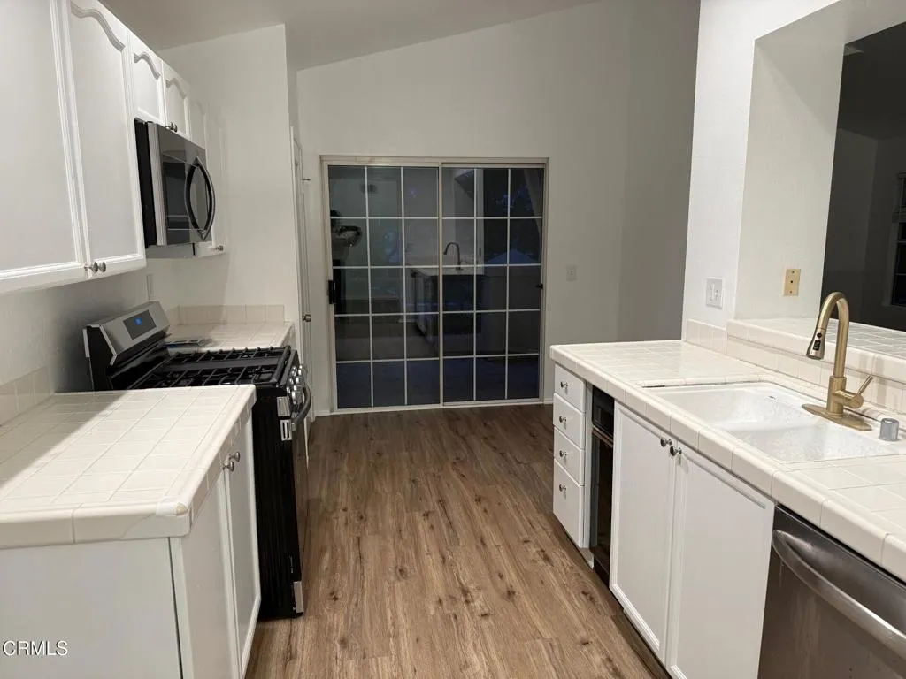 Additional image 8 of 1321 Jamaica Lane, Oxnard, CA 93030