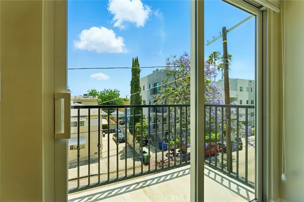 Additional image 12 of 11302 Morrison Street Unit 302, North Hollywood, CA 91601