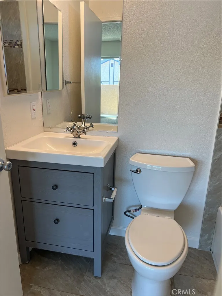 Additional image 36 of 454 E Avenue Q3 Unit 8, Palmdale, CA 93550