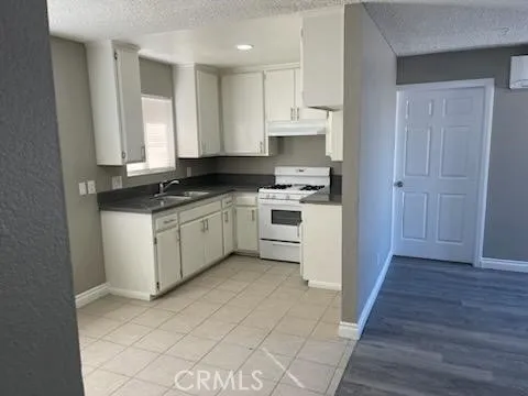 Additional image 16 of 6470 Ronald Drive Unit B, Yucca Valley, CA 92284