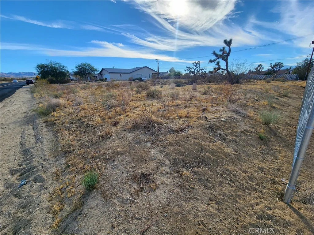 Additional image 8 of 7022 Avalon Avenue, Yucca Valley, CA 92284