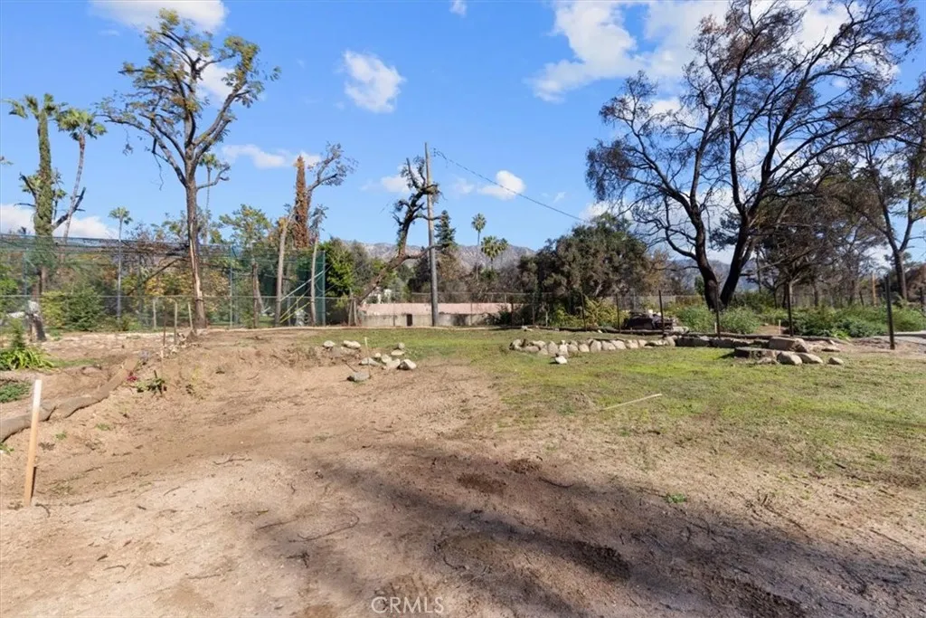 Additional image 36 of 215 E Calaveras St, Altadena, CA 91001