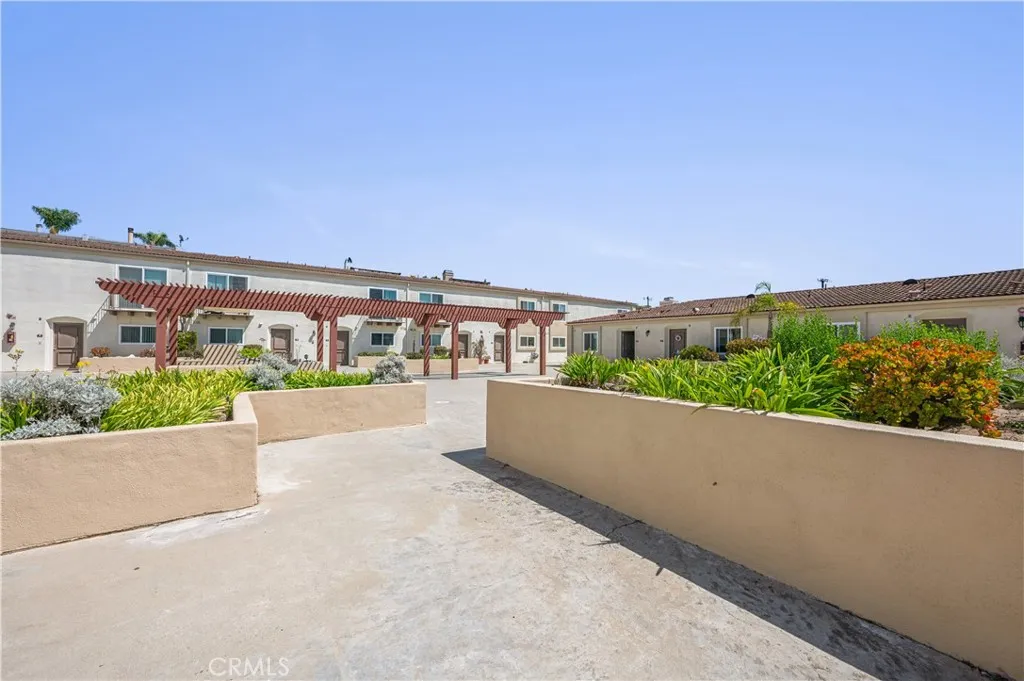 Additional image 8 of 120 S Francisca Avenue Unit 18, Redondo Beach, CA 90277