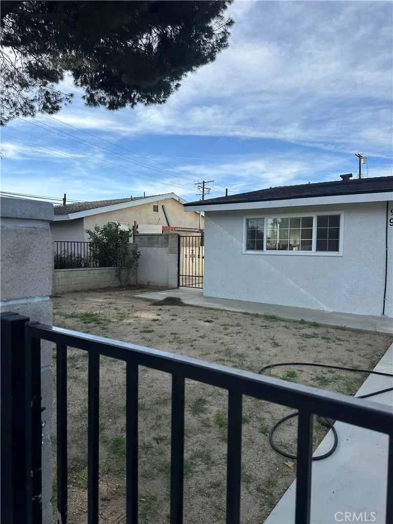 Additional image 12 of 9511 Hayvenhurst Alley, Northridge, CA 91343