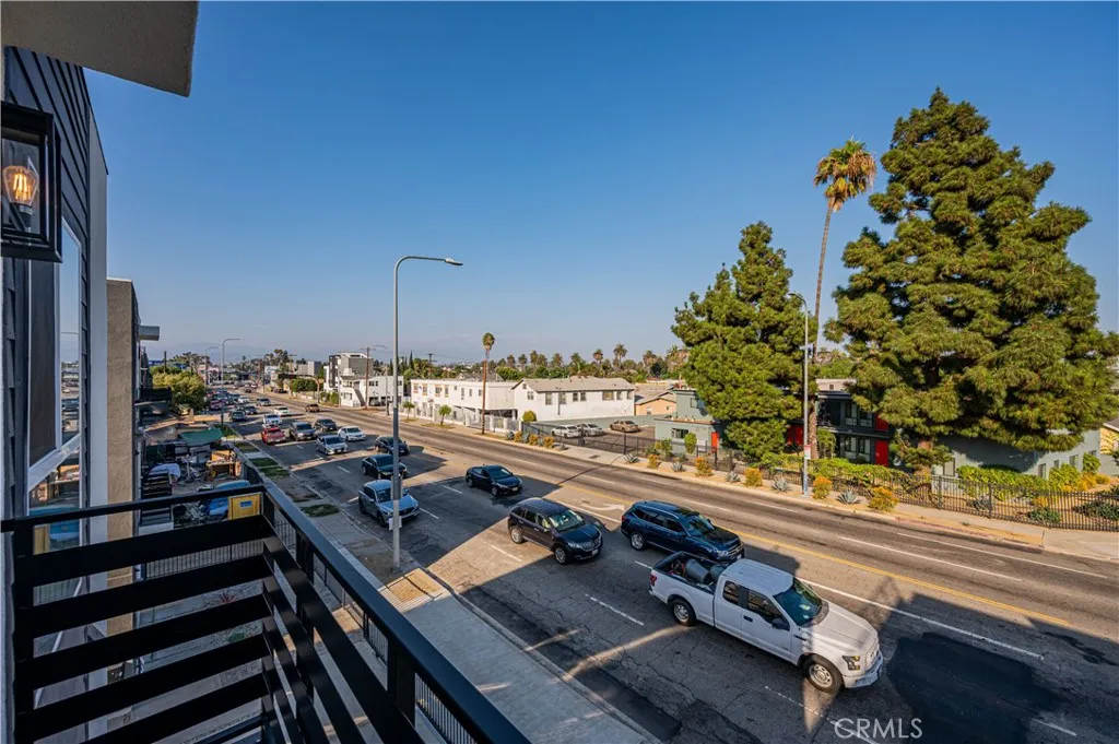 Additional image 76 of 2733 S La Brea Avenue Unit 1/2, Los Angeles, CA 90016