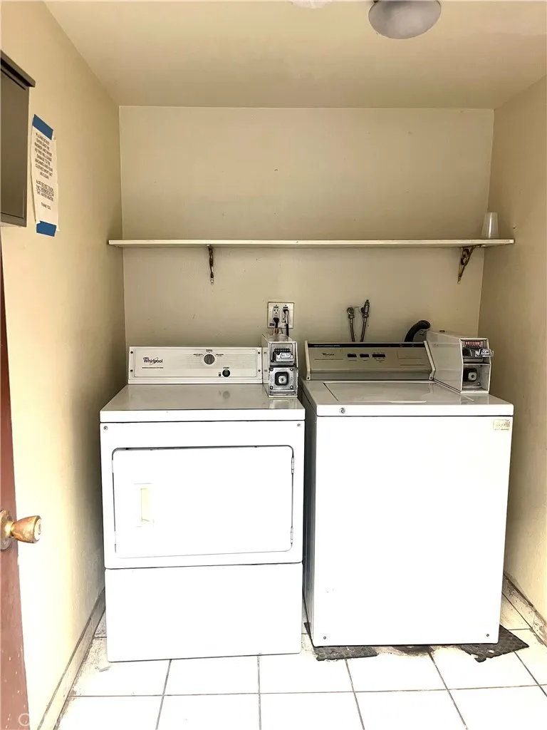 Additional image 21 of 257 E Santa Anita Ave Apt202, Burbank, CA 91502