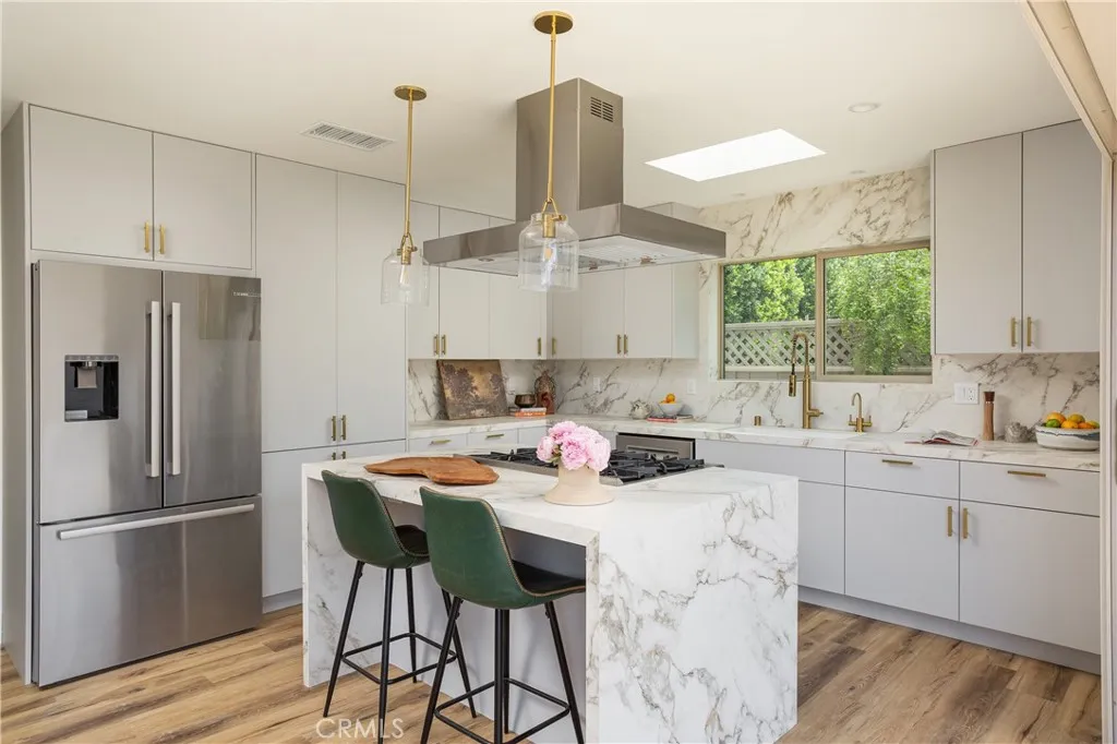 Additional image 70 of 212 E 19th Street, Costa Mesa, CA 92627