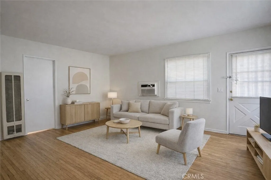 Additional image 2 of 15234 Rayen Street Unit F, North Hills, CA 91343