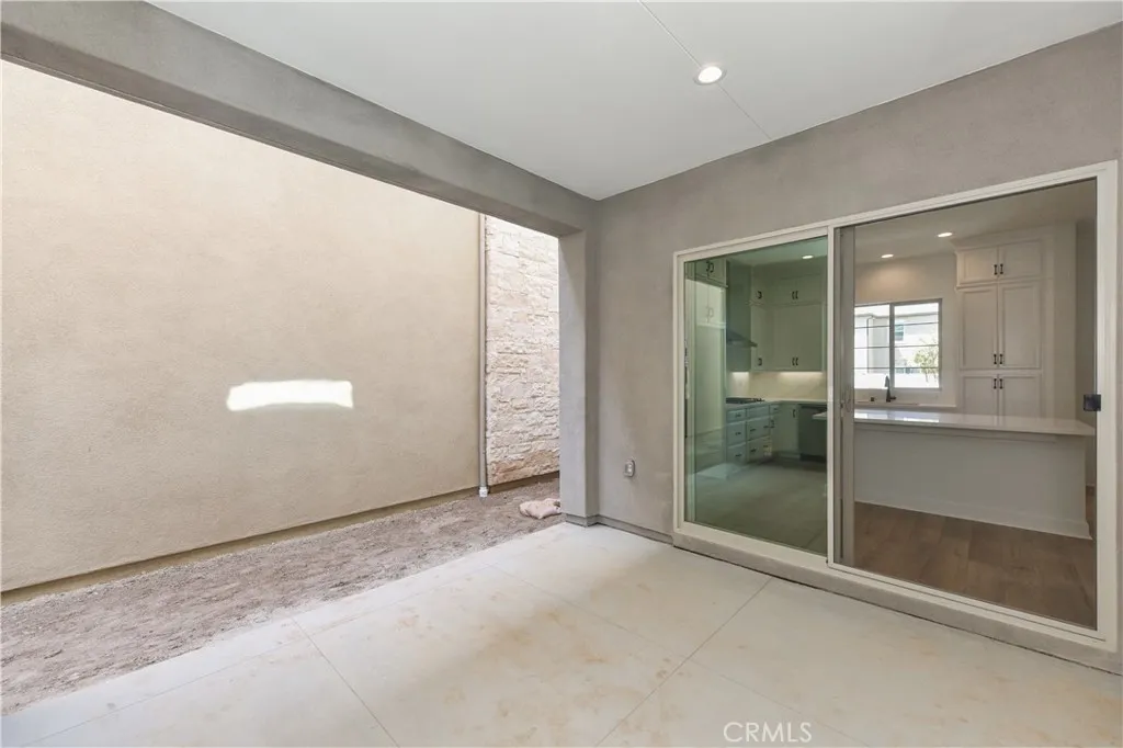 Additional image 16 of 162 Pattern, Irvine, CA 92618