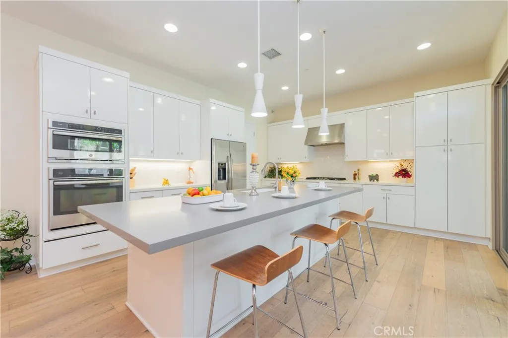 Additional image 14 of 103 Newall, Irvine, CA 92618