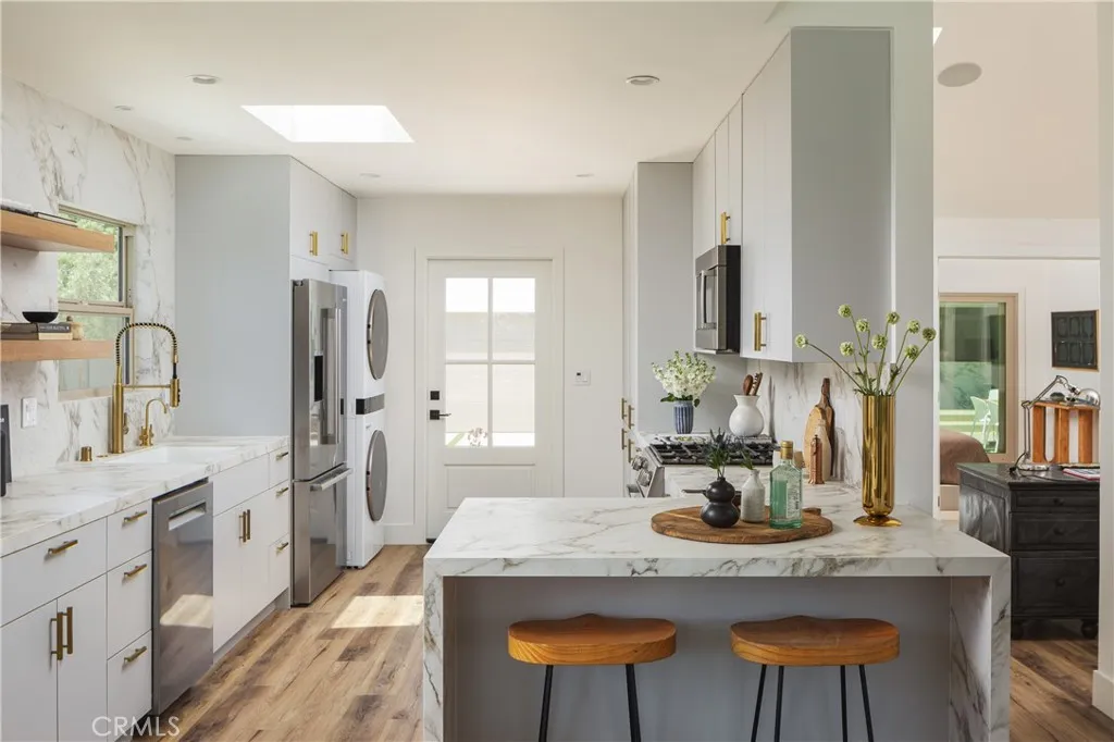 Additional image 6 of 212 E 19th Street, Costa Mesa, CA 92627