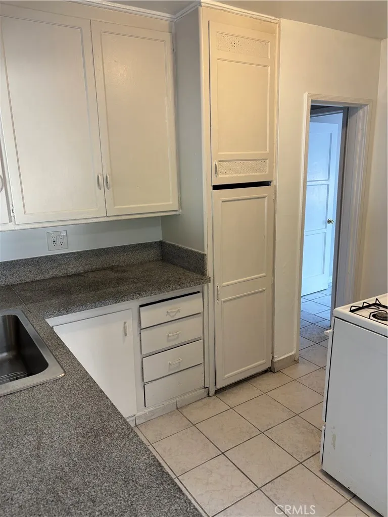 Additional image 26 of 7880 N Claybeck Avenue, Sun Valley, CA 91352